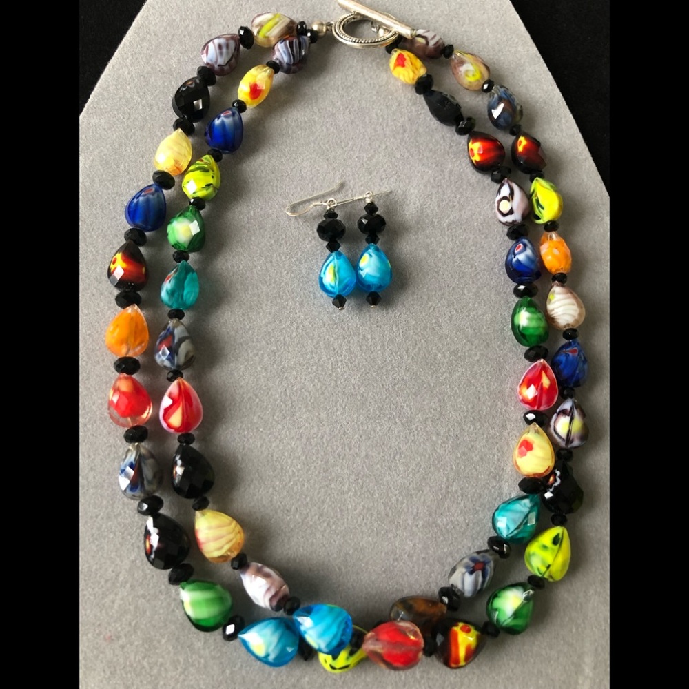 Stunning colorful glass set.